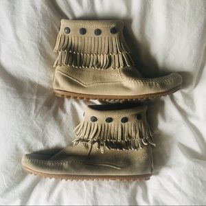Minnetonka moccasins